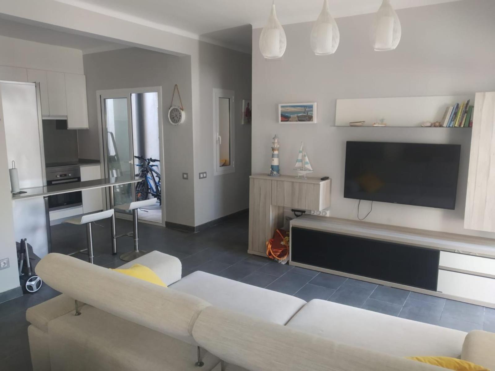 Baix A Mar Apartment Torredembarra Exterior photo